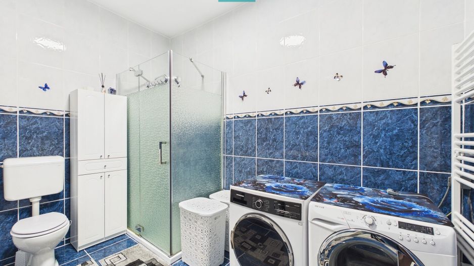Casa cu potential multiplu in Curtici - Poză 18