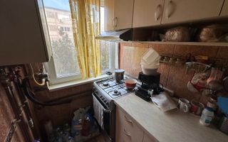 4 camere | etaj intermediar | centrala proprie | mobilat si utilat | boxa | - Poză 5