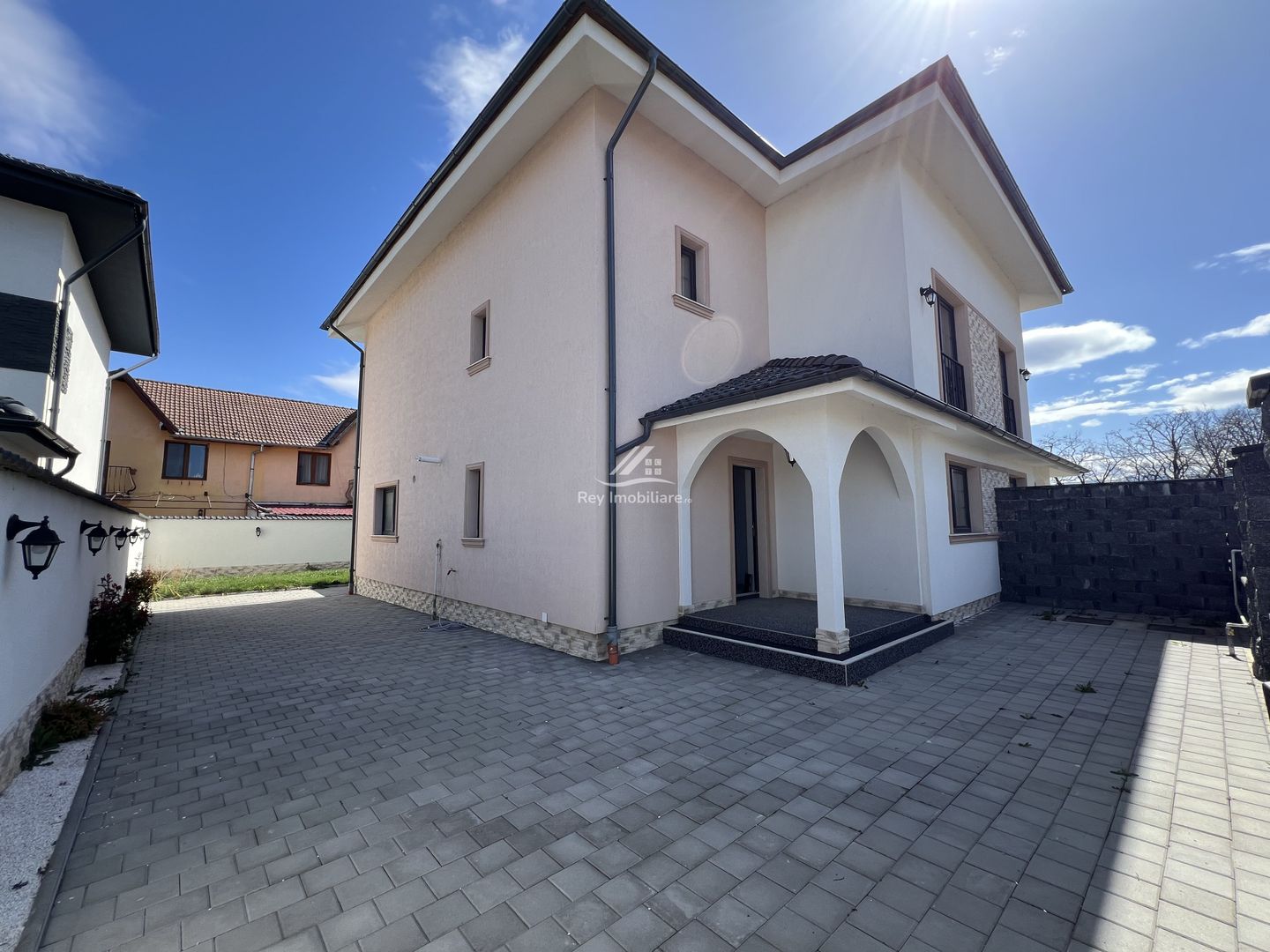 Duplex Modern și luminos 6 cam. la vânzare în Șelimbăr zona Trifoiului - Poză 27