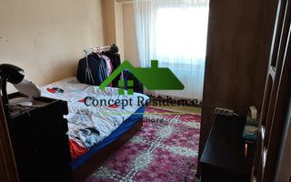 Vand apartament 4 camere, Republicii zona Liceul Sportiv - Poză 12