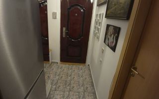 1 camera Girocului la parter - Poză 6