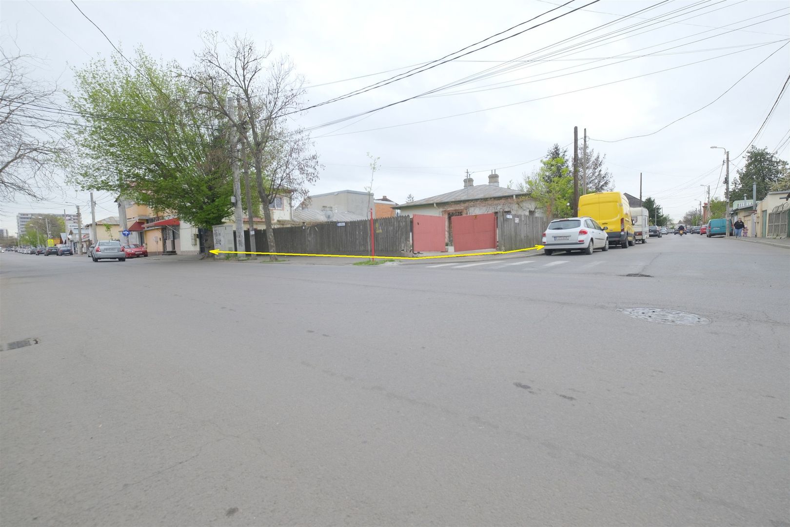 RAHOVA-Str. Muntii Carpati, cu pozitie de colt, casa si teren 580 mp. - Poză 8