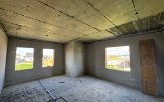 Sacalaz, 1/2 Duplex pe Etaj, 4 Camere,2 Bai,Terasa Acoperita - Poză 4