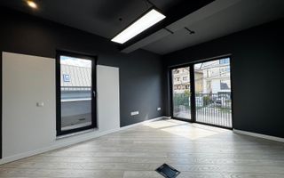 Corp de cladire 300 mp cu curte si terasa de inchiriat, Zorilor - Poză 10