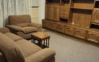 APARTAMENT 3 CAMERE SPATIOS ZONA FAVORIT - Poză 1