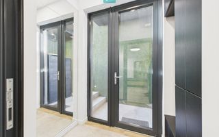 Apartament 2 camere cu 2 băi, 2 locuri de parcare si curte - Poză 15