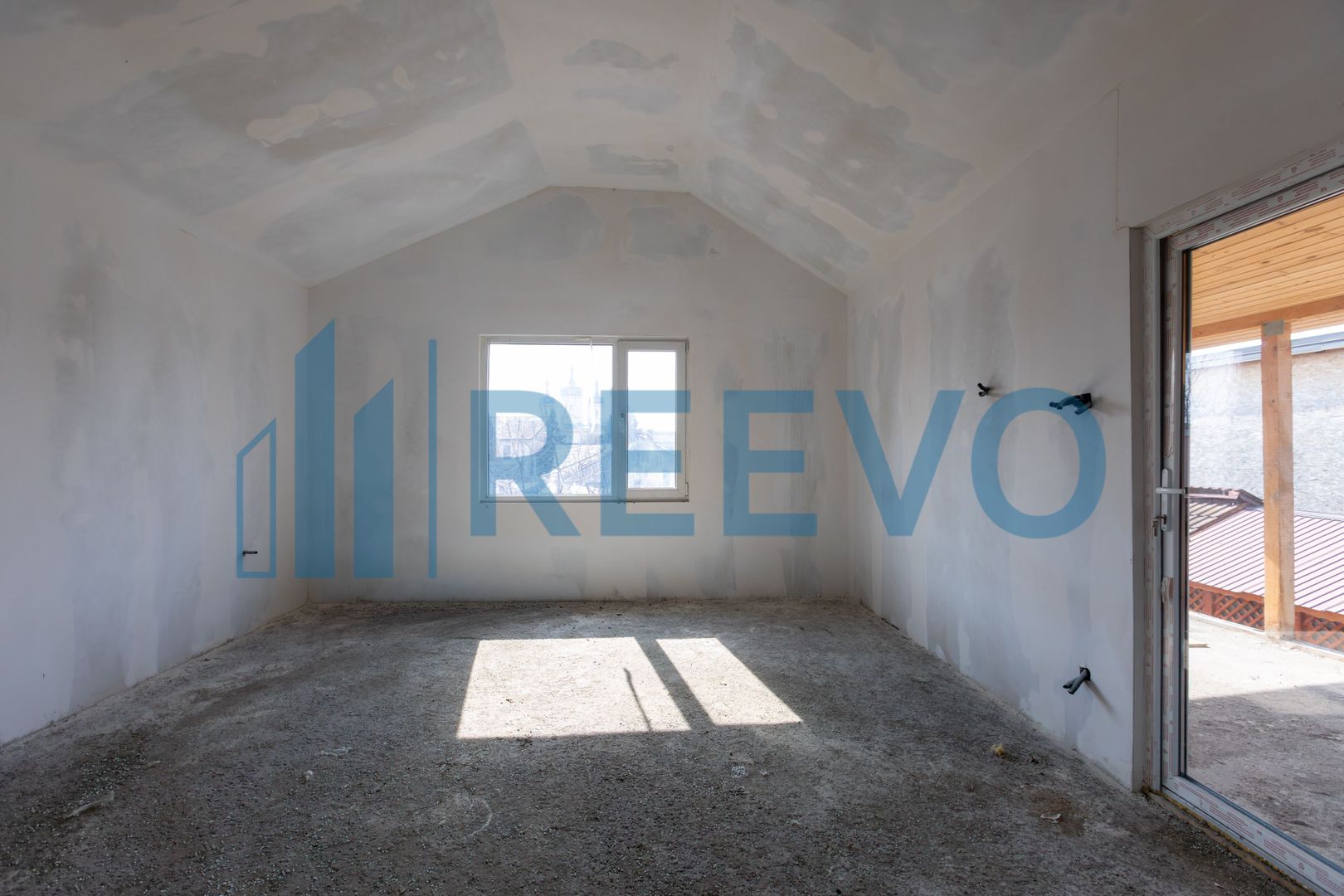 Clădire și teren de investiție, central Roman - Poză 53