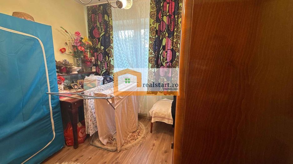 Bloc anvelopat, Romancierilor, toate instalatiile noi, 2 lifturi - Poză 21