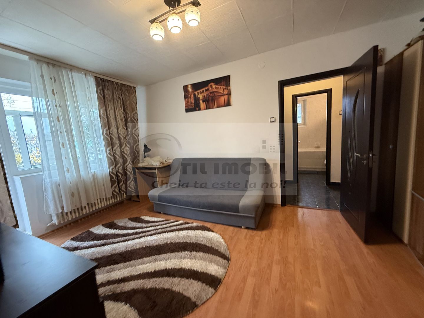 2 CAMERE TATARASI SCOALA 4 IONET TEODOREANU , GEAM LA BAIE, CENTRALA. - Poză 17