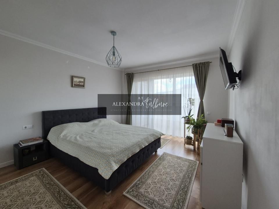 Apartament de vanzare 3 camere, 66 mp, 2 bai, balcon, 2 parcari - Poză 11