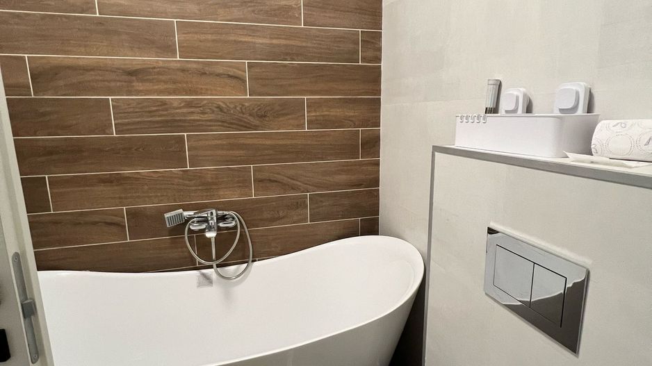 BRASADAS închiriază ap 2 cam etaj 2/5 ROKA RESIDENCE - Poză 11