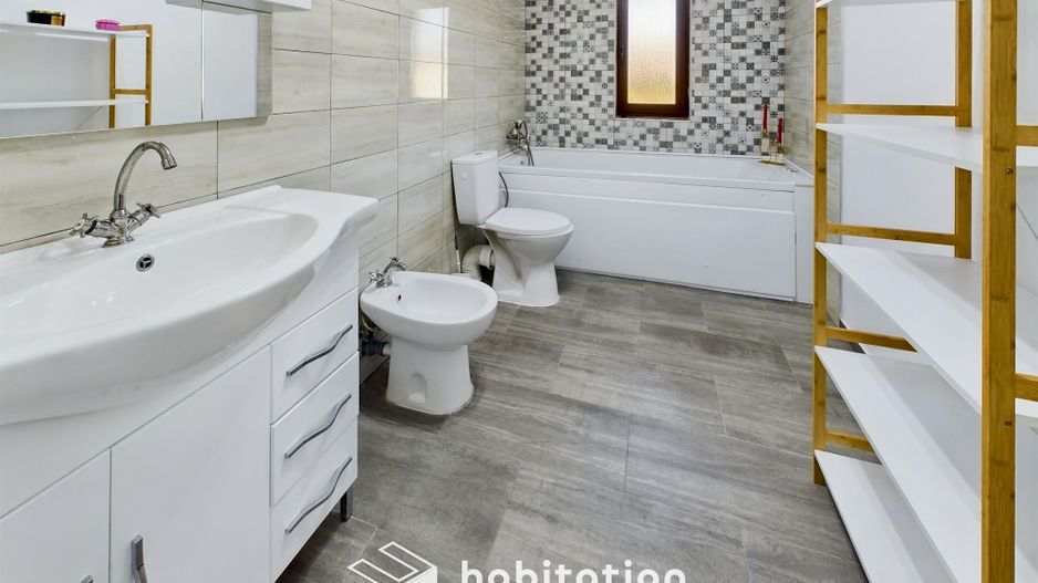 Casă de închiriat spațioasă și luminoasă, Dumbrăvița, tur virtual - Poză 16