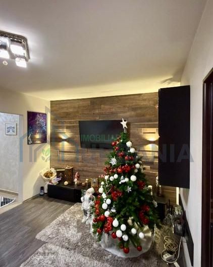 [#] Podu Roș - 2 camere - 50m2 - etaj 3/4 - Poză 8