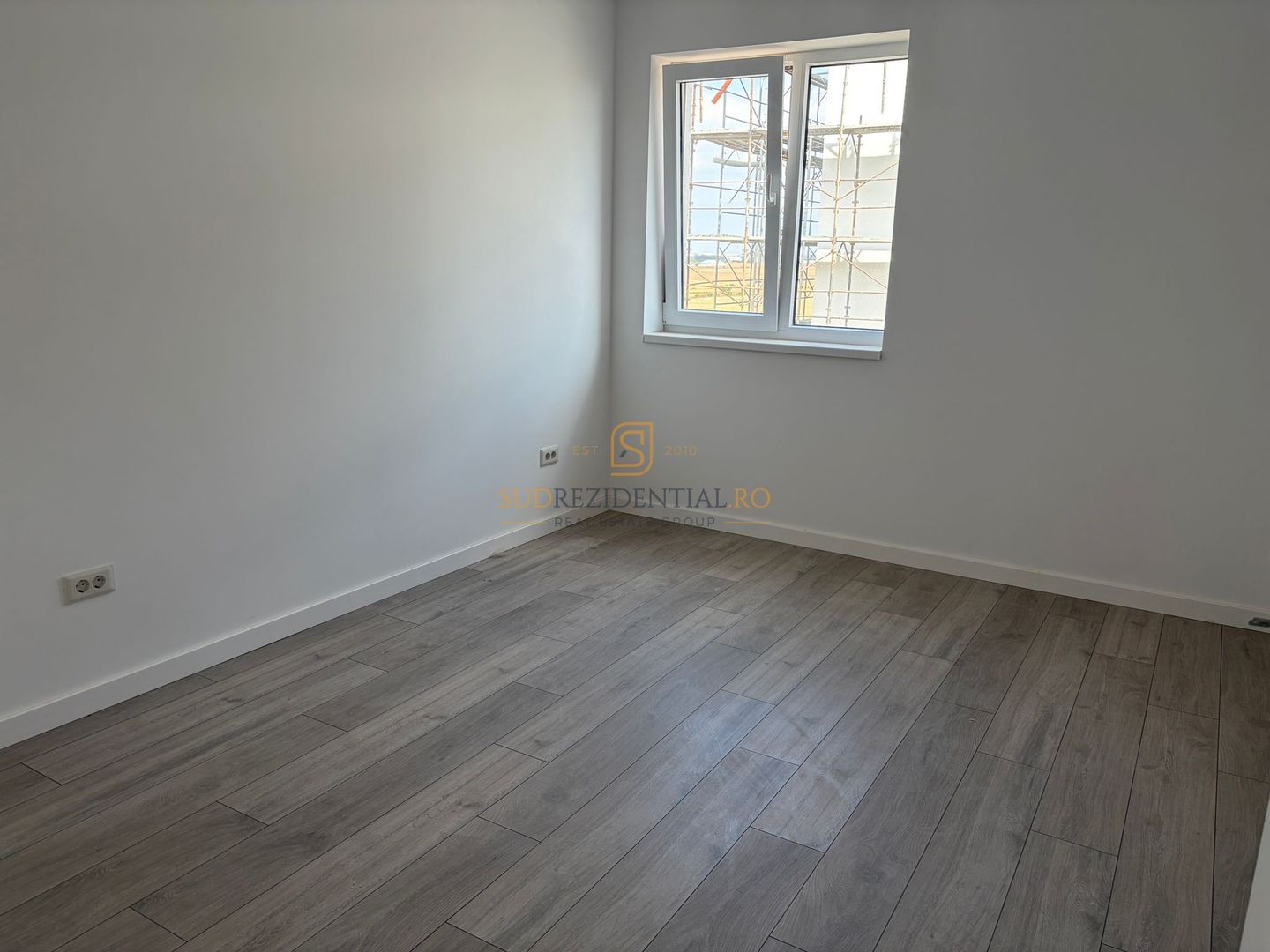 Apartament 2 camere, decomandat, parcare, 10 min de Metrou Berceni - Poză 3