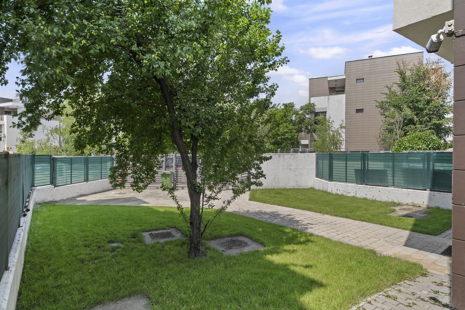 VILA 8 CAMERE - BANEASA - 220MP - COMISION 0% - Poză 3