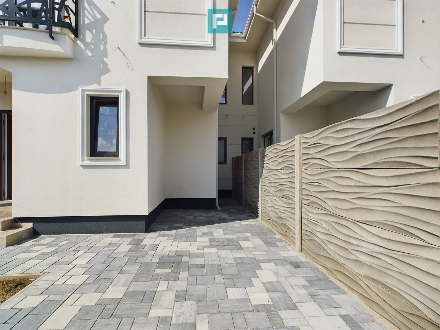 Duplex cu 5 camere în Ghiroda - Poză 22