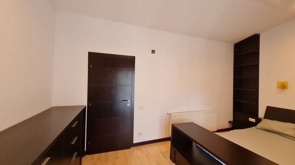 Apartament generos de închiriat zona Lipovei - Poză 5