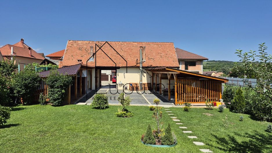 Casa de Vanzare Rasinari | 6 Camere | 200 MPU | Teren 979 MP | - Poză 5