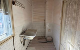 TRADITIE SI FARMEC TRANSILVANEAN-casa tradițională secuiască /COVASNA - Poză 8