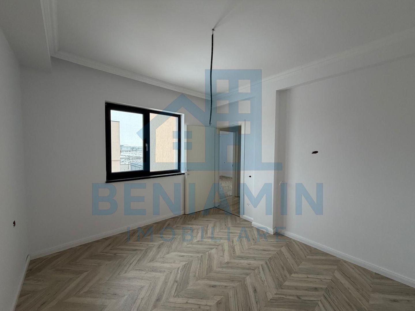 Casa P+1 Toate utilitatile 400mp teren-3 dormitoare-3 bai-La cheie - Poză 5