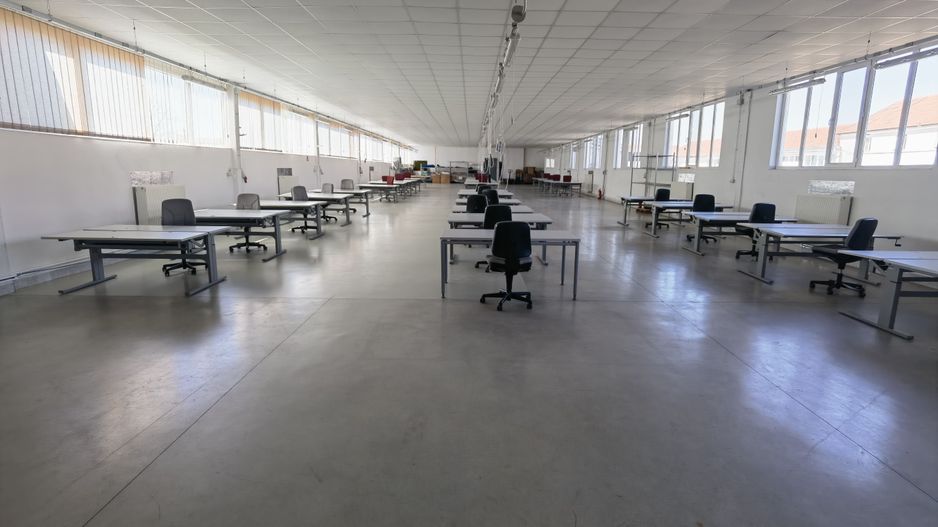 Proprietate industriala  la 35 km de TM - Poză 27