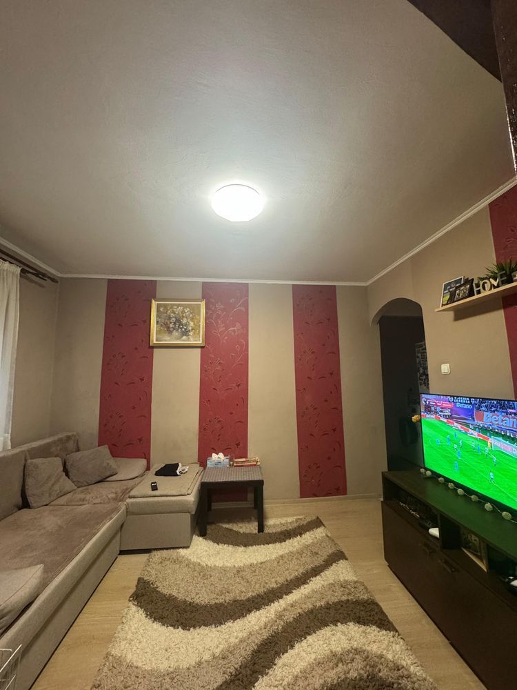 Apartament 2 camere semidecomandat 42 mp etaj 1 Marasti - Poză 1
