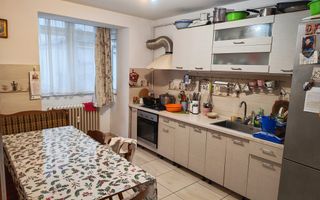 Apartament cu 4 Camere de Vânzare Parter I Suceava/Central I 130.000E - Poză 1