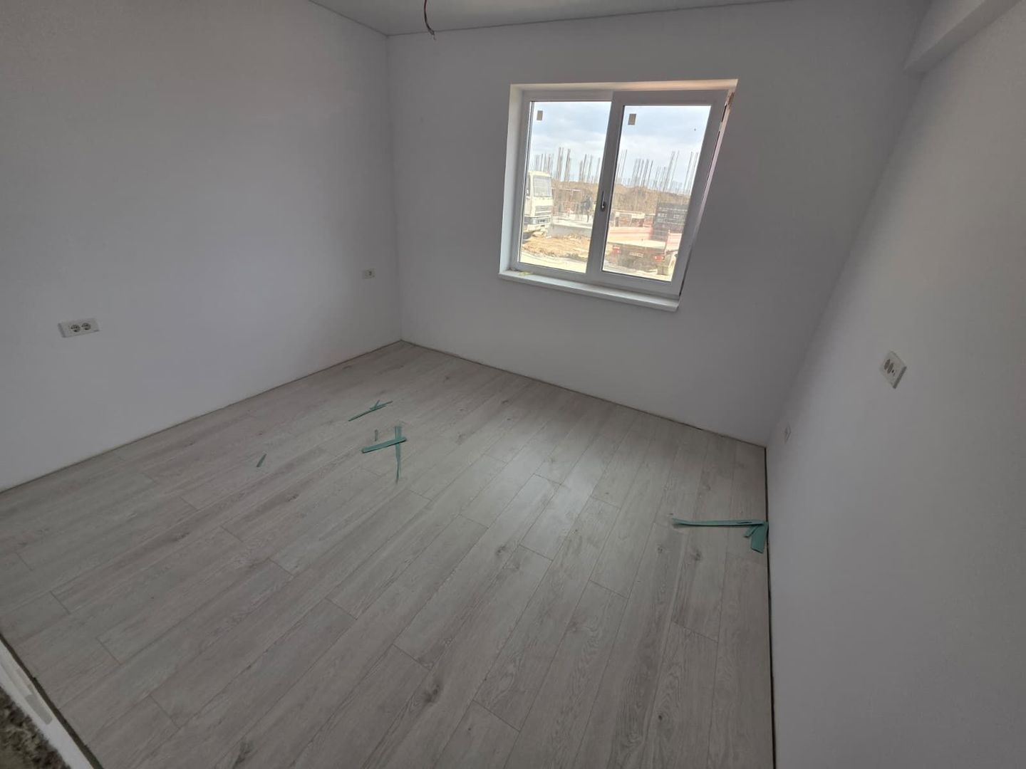 STUDIO - DORMITOR SEPARAT, FINISAJE PREMIUM, PREDARE IUNIE, COMIS 0% - Poză 5