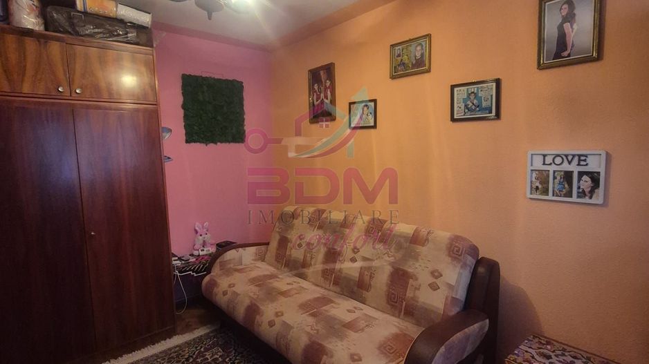 Apartament 2 camere | etaj intermediar | garaj | Micro 2 - Poză 5