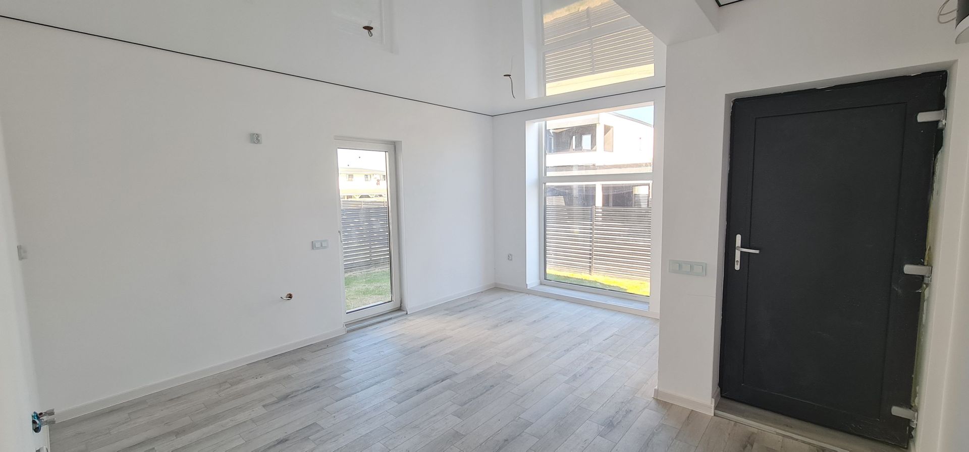 Casa individuala 4 camere 3 bai garaj Cartier Izvor Tarlungeni Brasov - Poză 14