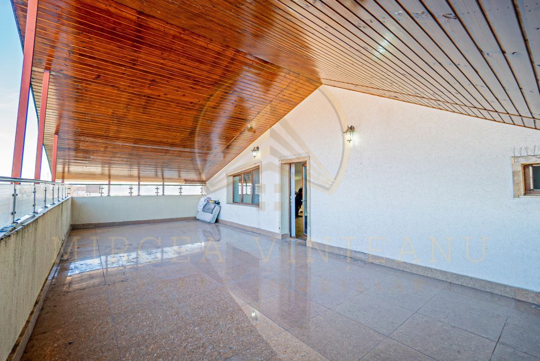 Lazu - Vila de vânzare compusă din P+1E+M. - Poză 51