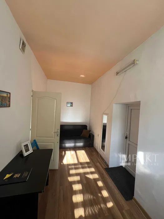 Apartament cu 2 camere de vanzare in zona ultracentrala! - Poză 4
