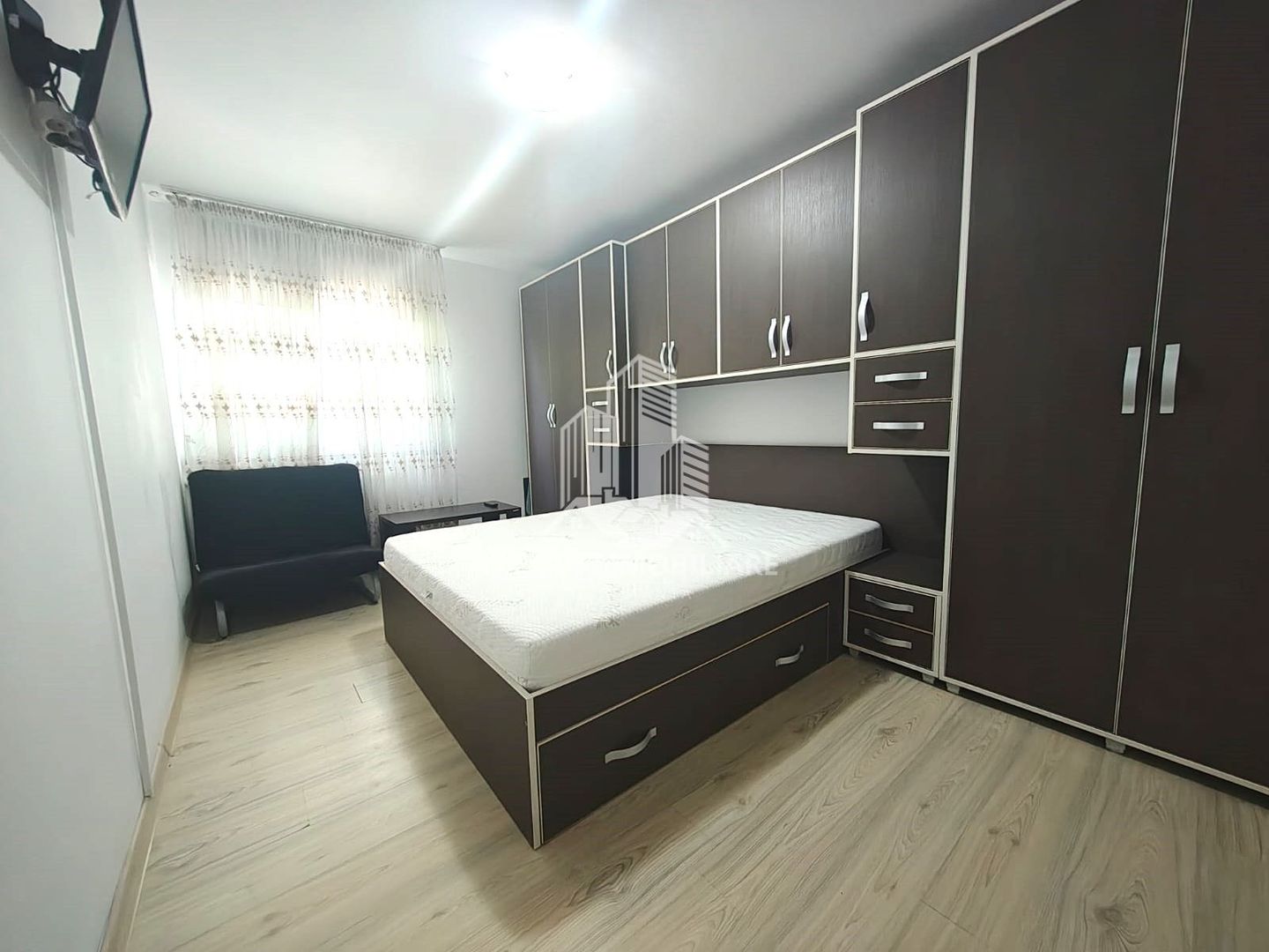 Apartament Olimp - investitie sau locuință - Poză 1
