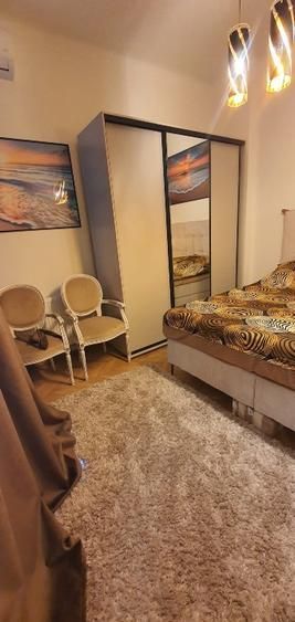 De vanzare Apartament 3 camere in vila, Hala Traian- Mantuleasa - Poză 1