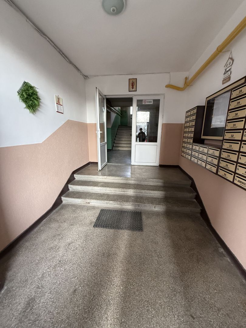 Apartament 3 camere 60 mp etaj 2 - Campina ,langa OMV - Poză 25