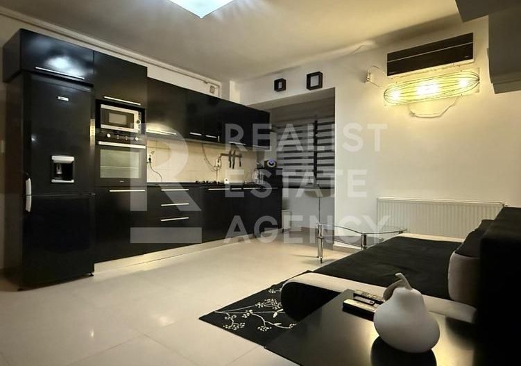 Vânzare, apartament 2 camere, zona Drumul Taberei - Poză 2