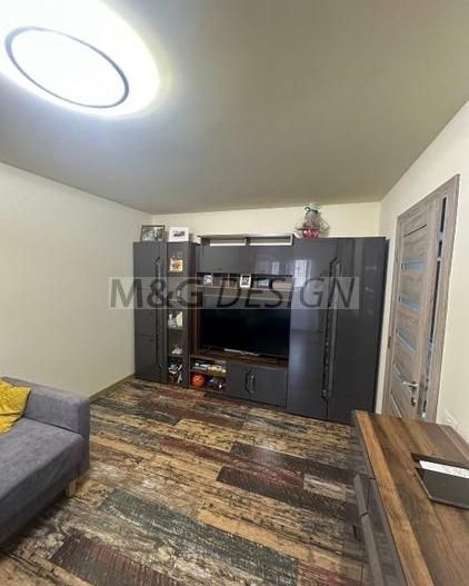 2 camere decomandat, etaj 4 ,  Dâmbovița centrala proprie - Poză 3