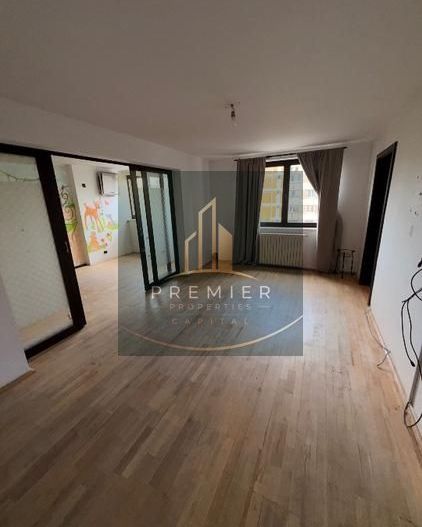 Apartament 3 camere Crângași, Bd. Ceahlăul, loc parcare, centrală - Poză 3
