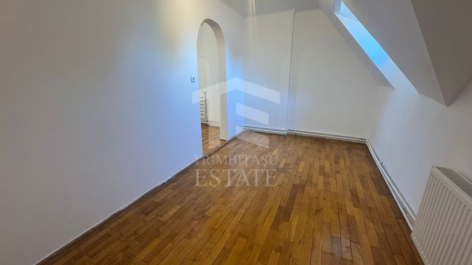 Apartament 3 Camere Nemobilat Pretabil Birou - Poză 3