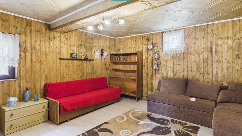 Casă la doar 6km de graniță cu România - Poză 13