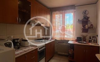 Apartament cu 3 camere de vanzare Central, Oradea. - Poză 9