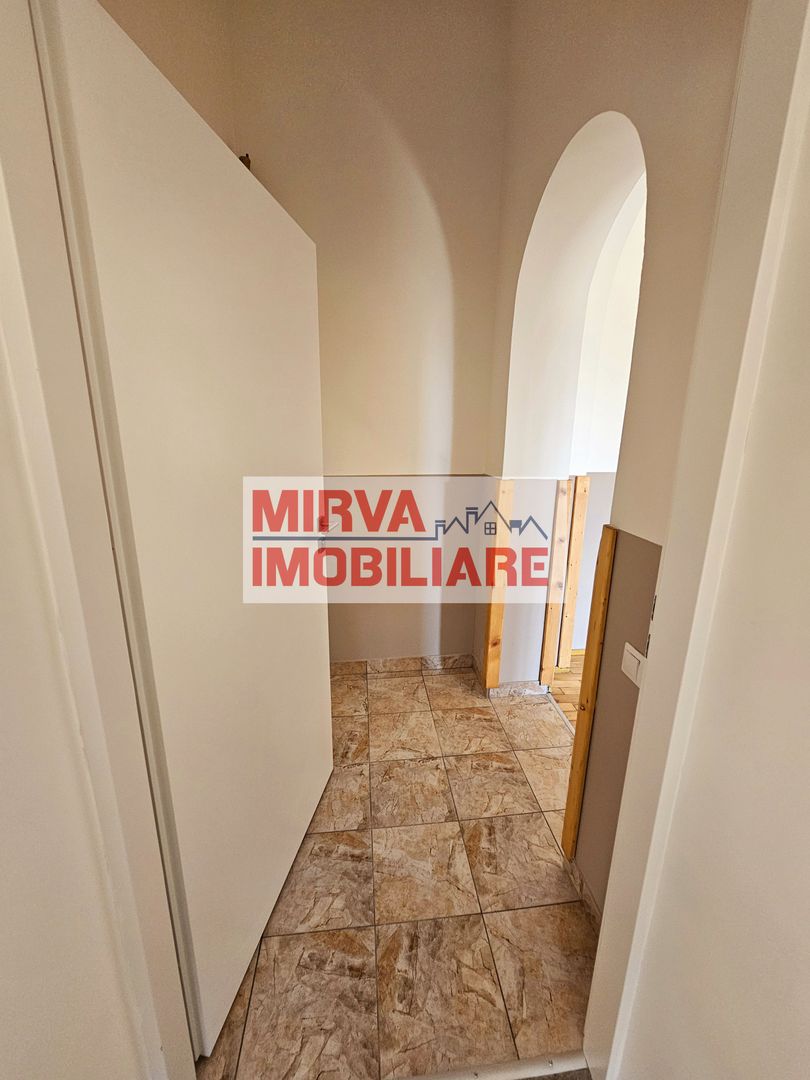 2 Vile Interbelice | Zonă Centrală | Renovate Integral 2024 - Poză 22