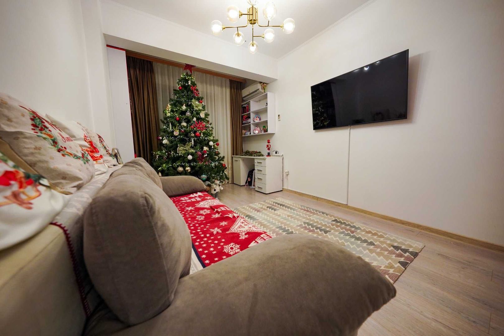 Apartament 2 camere zona Compozitori - Bucatarie Separata - Ocazie - Poză 1