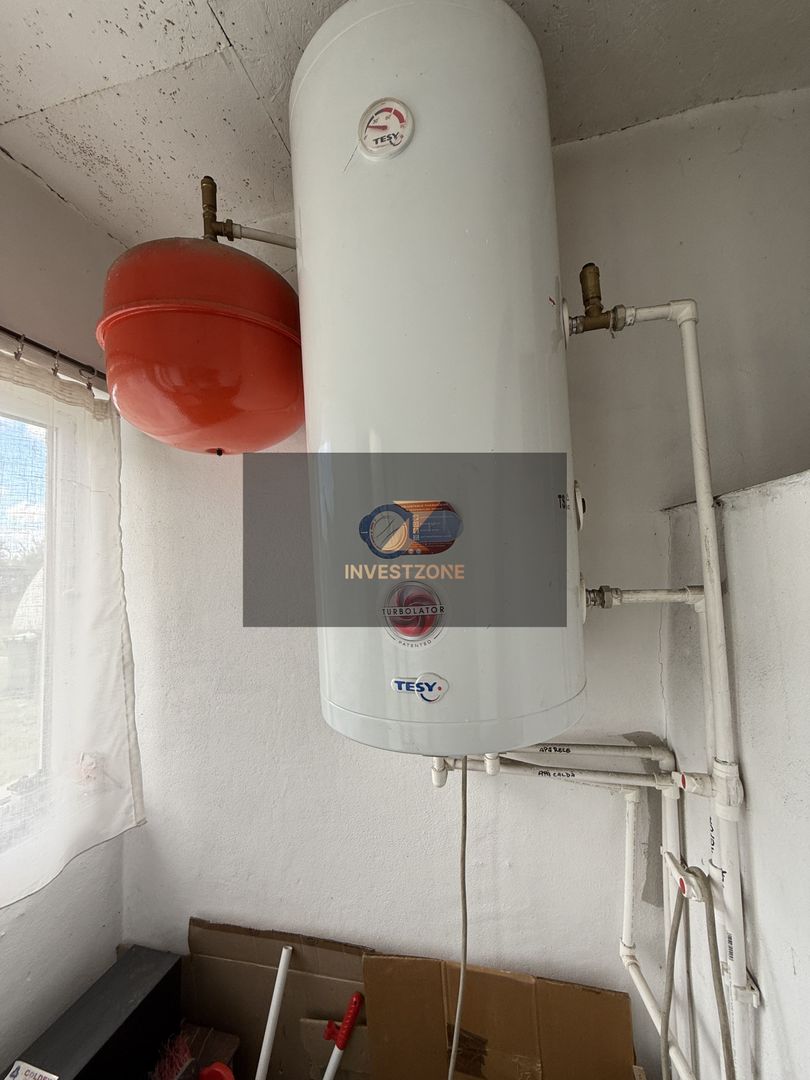 Casă cu teren central în Miersig 20 km de Oradea - Poză 16