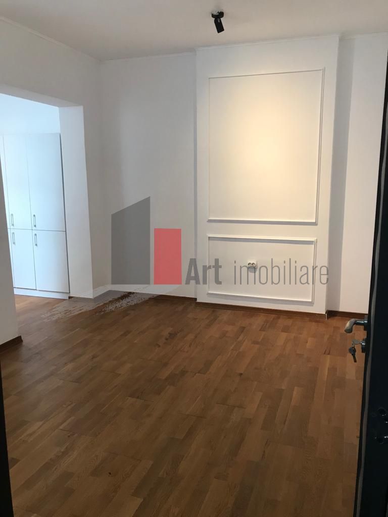 Vila  -  Zona Kiseleff - Poză 6