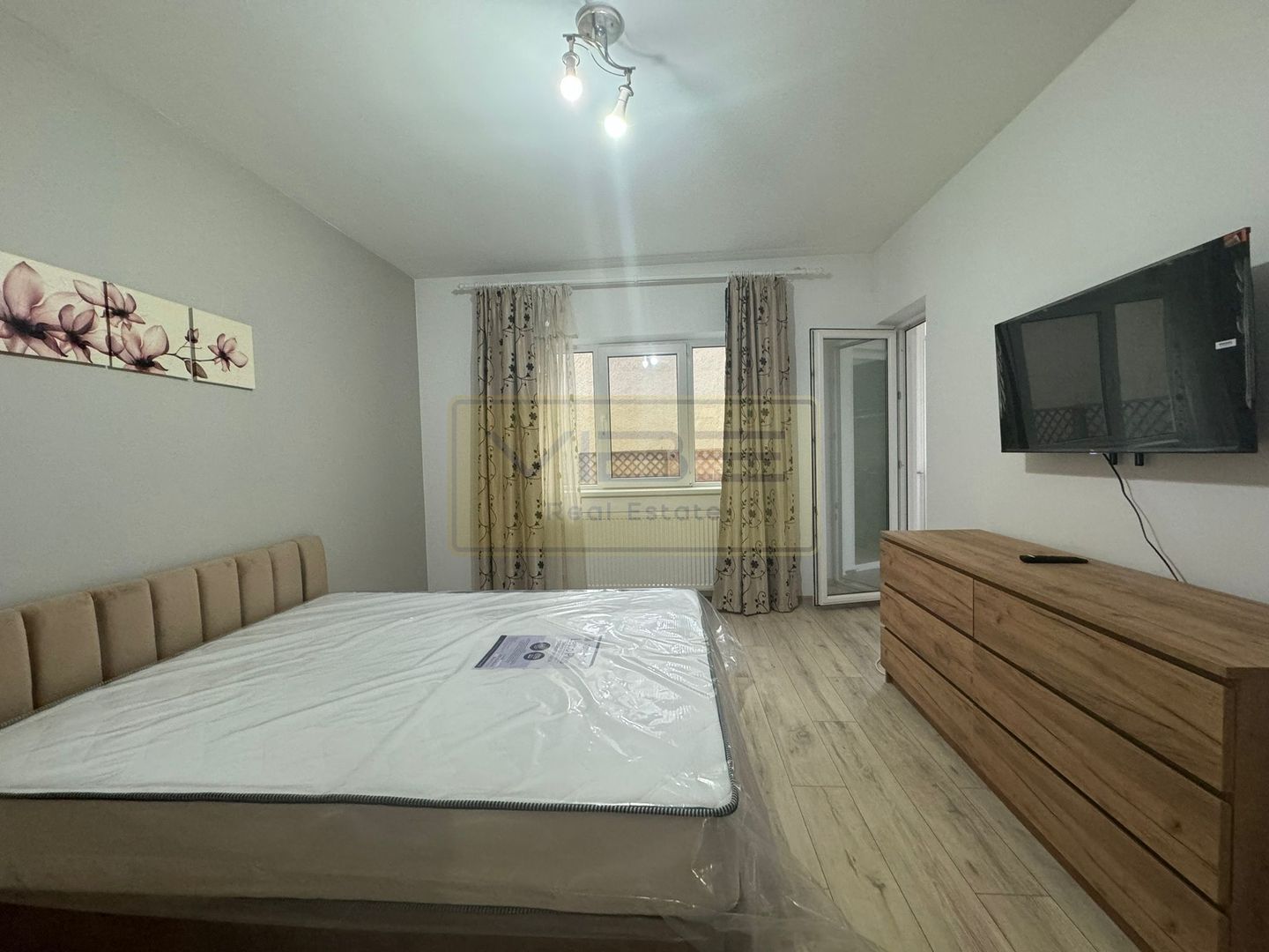 Apartament 1 camera+terasa Bucium - 10 min Family Market - Poză 9