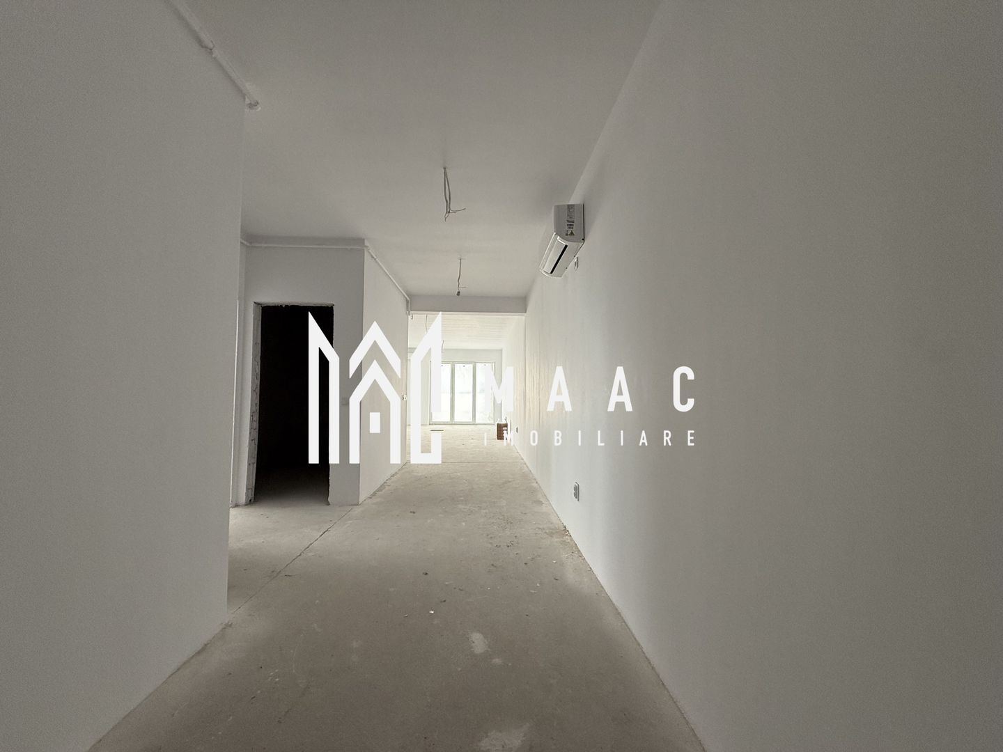 Penthouse | 4 camere | Balcon | Parcare | Terasa | D. Stanca - Poză 3