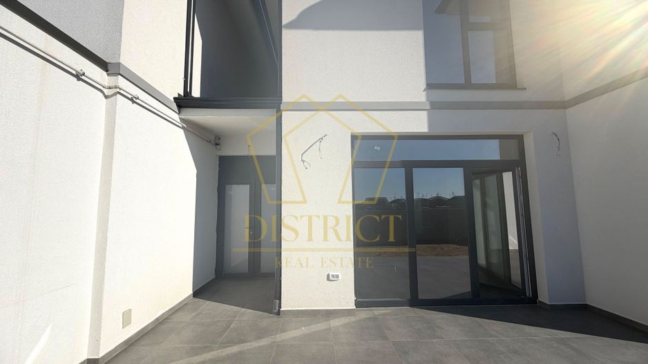 Duplex superb cu 5 camere despărțit prin camera tehnica I Mosnita Noua - Poză 15