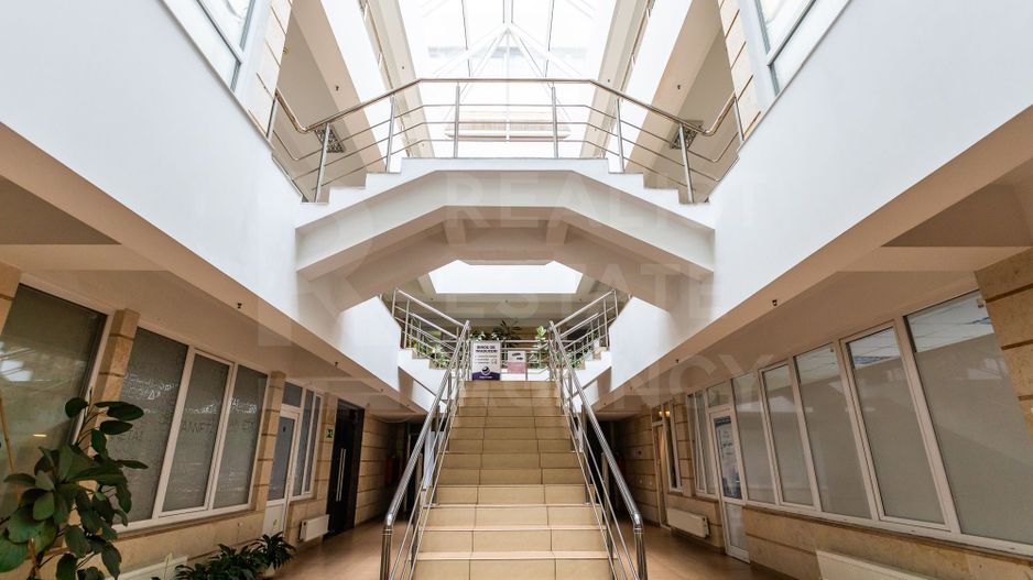 Chisie oficiu, 157 m2, Centru, str. Bucuresti - Poză 3