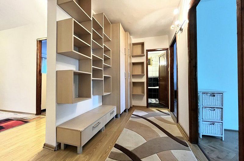 Un apartament spațios cu 3 camere, et. 1, in zona Girocului - Vladeasa - Poză 7